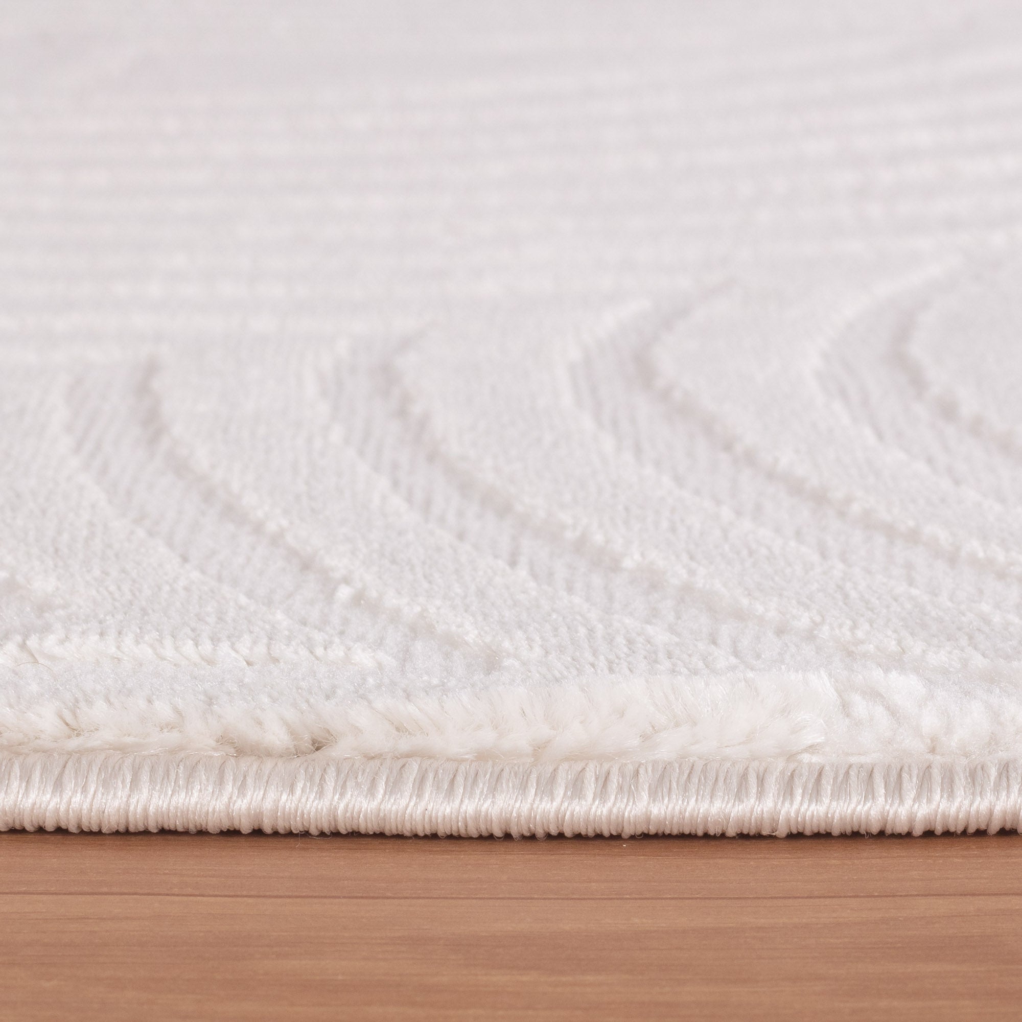 Stilvoll Günstig by ELMM Wohnzimmer Teppich – modernes Design