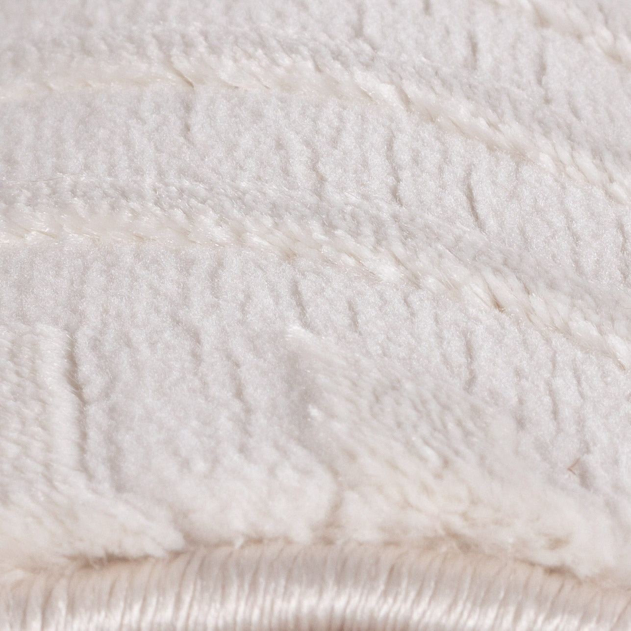 Stilvoll Günstig by ELMM Wohnzimmer Teppich – modernes Design