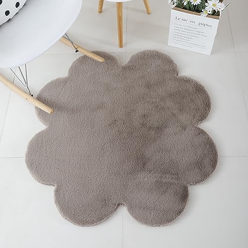 Kinder-Teppich Kleeblatt Form in verschiedenen Farben