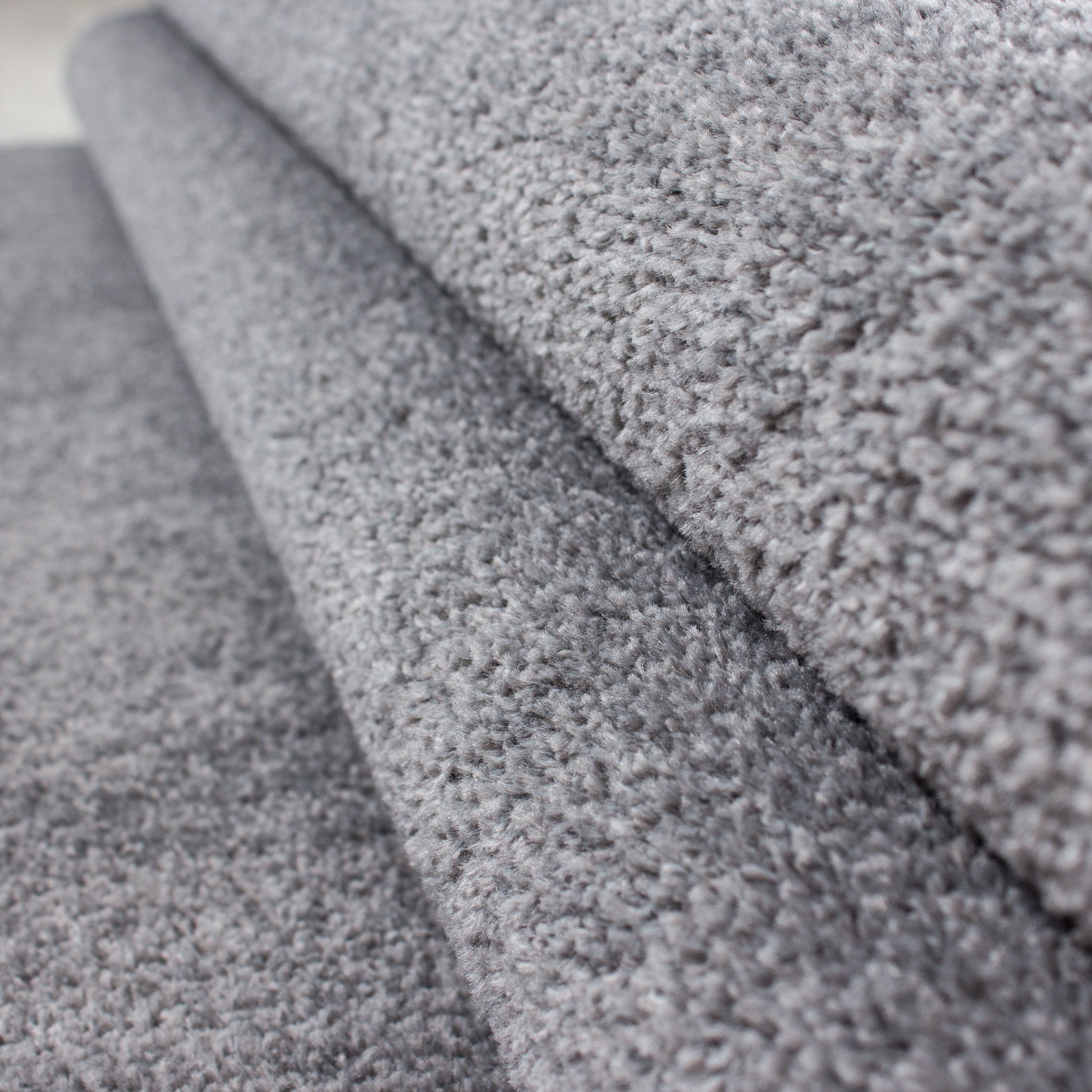 Kurzflor-Teppich einfarbig geschmackvoll und komfortabel