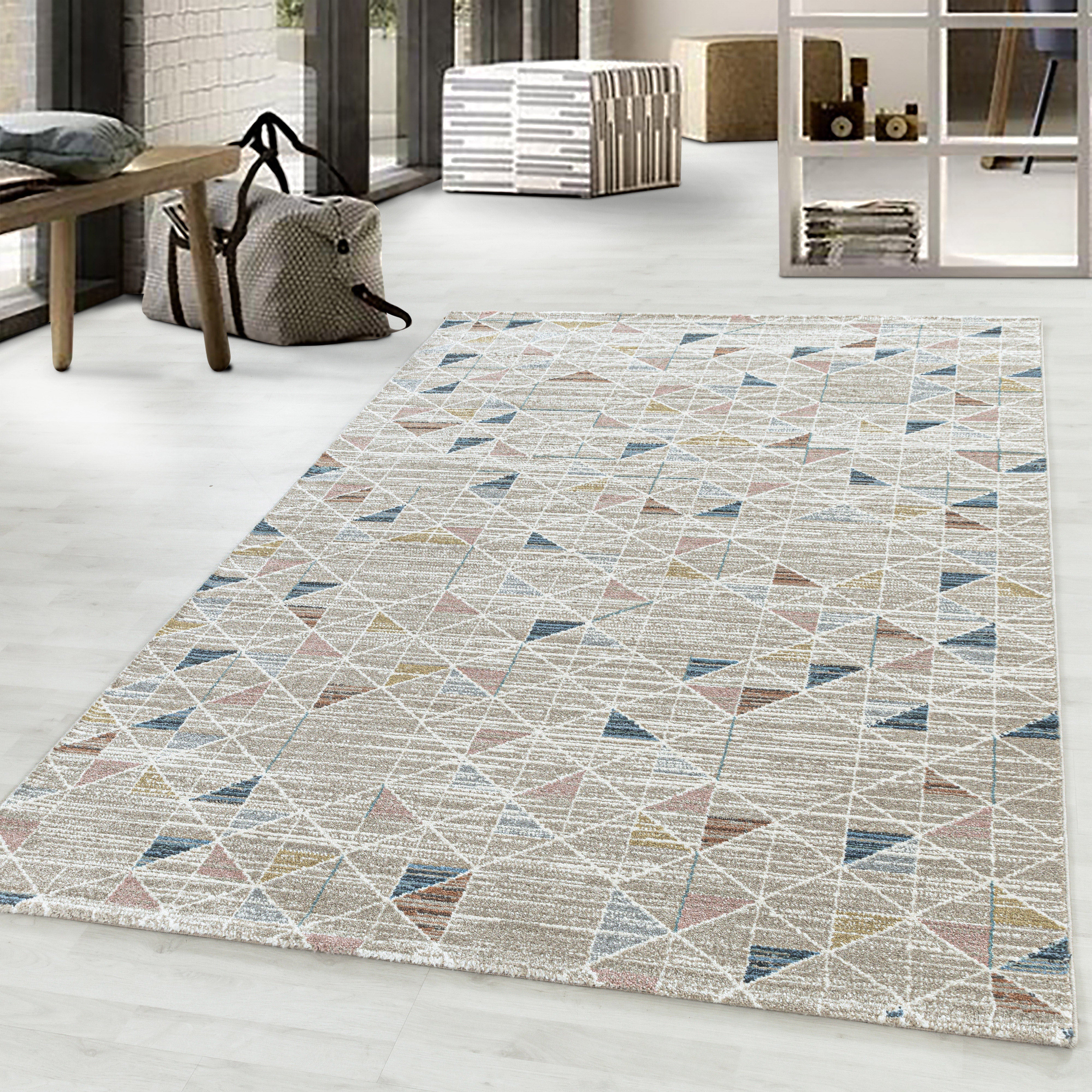 Kurzflor-Teppich modernes Dreieck-Design bunt