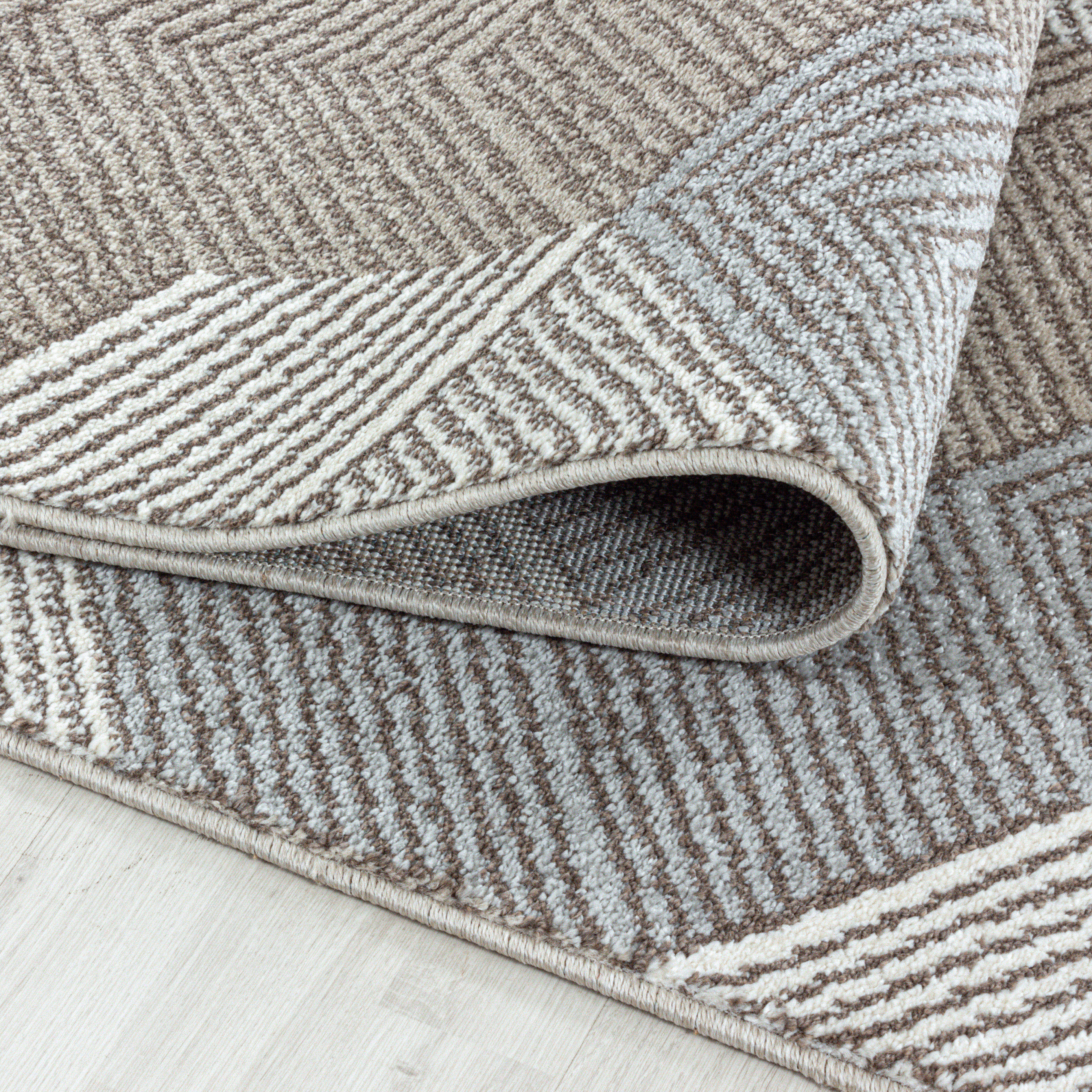 Kurzflor-Teppich minimalistisch und elegant für schlichte Schönheit