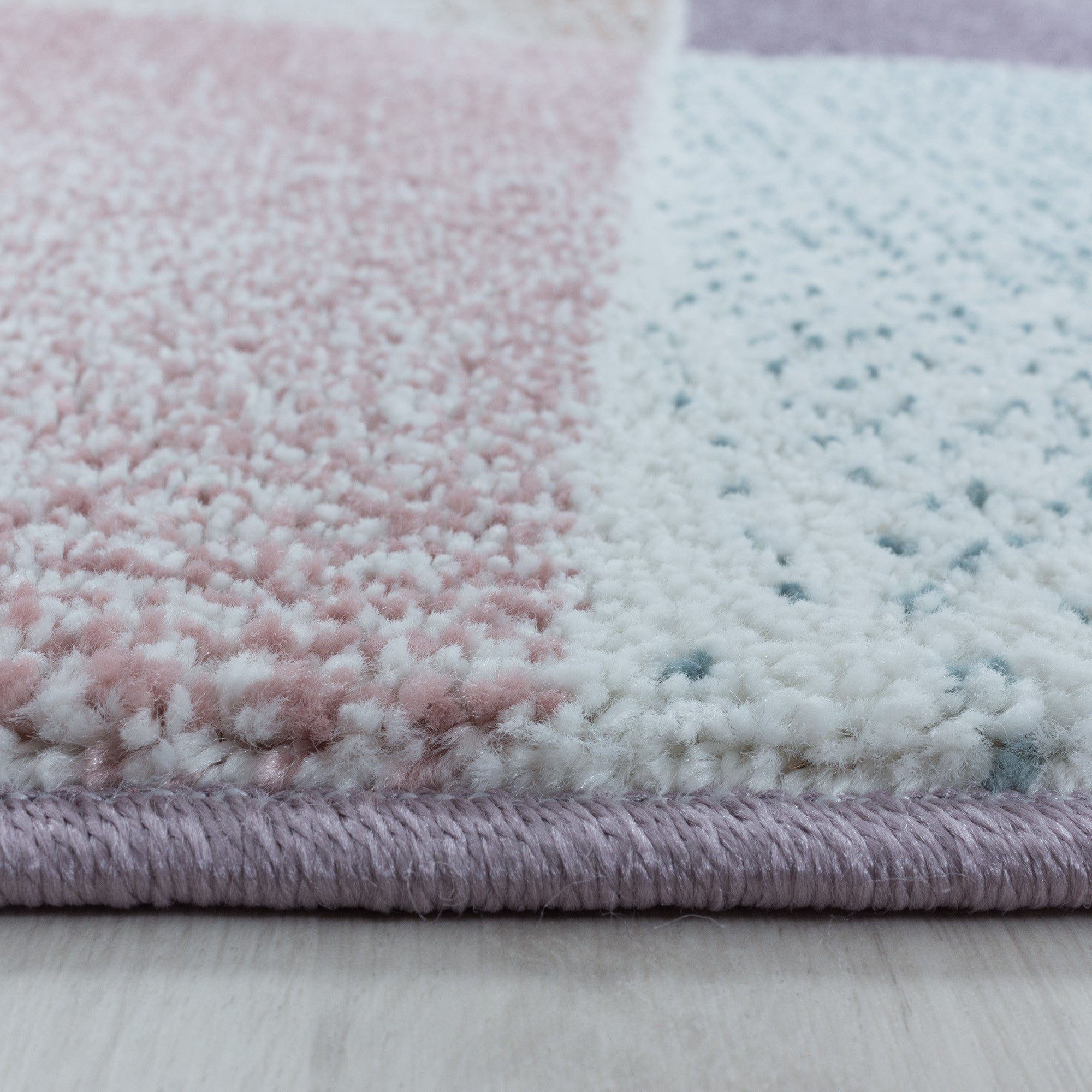 Kurzflor-Teppich für Wohnzimmer abstrakt mehrere Farben