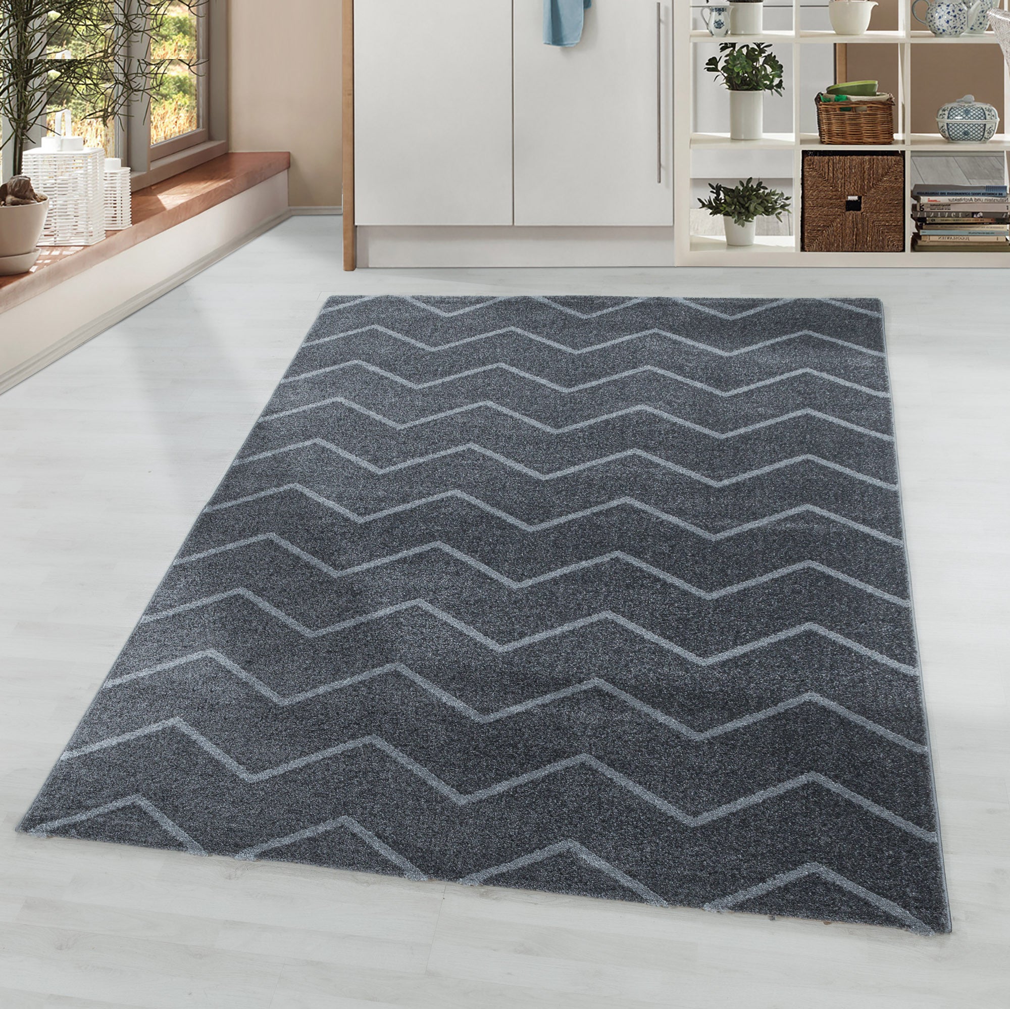 Kurzflor-Teppich im Chevron-Design verschiedene Farben