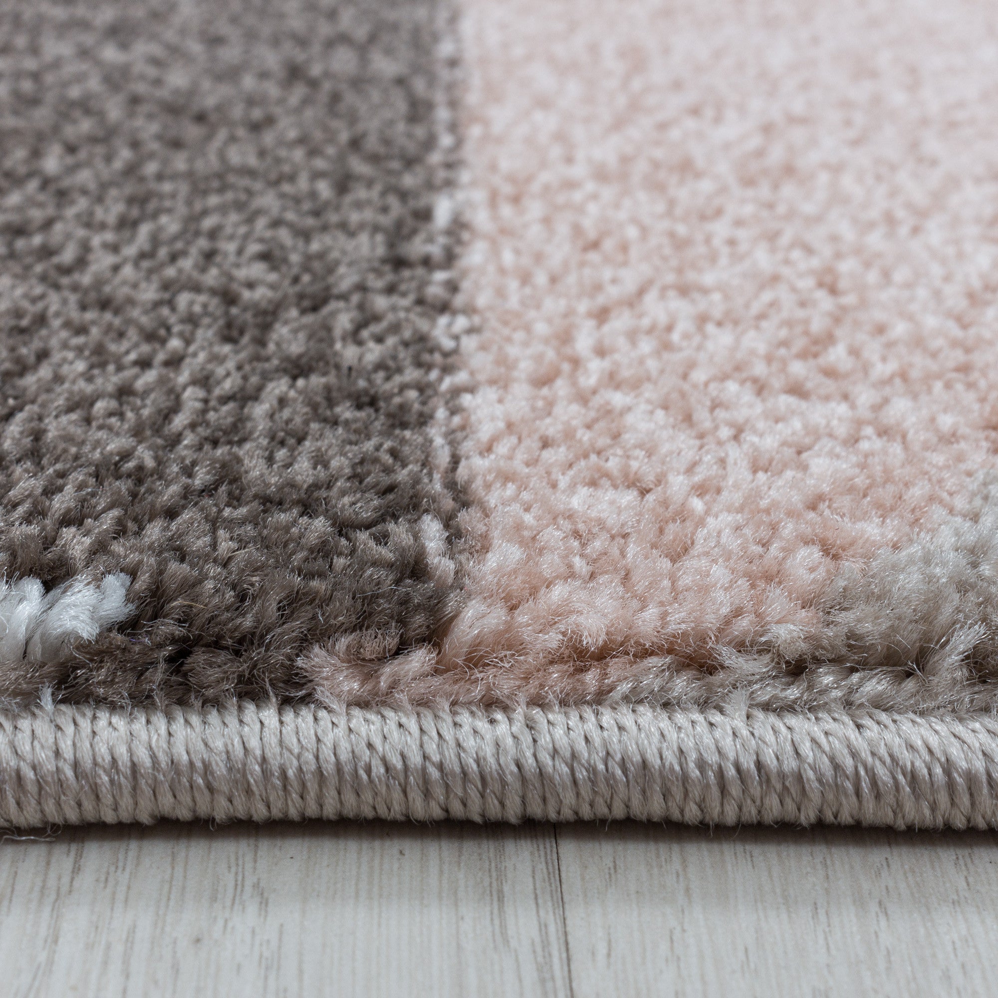 Kurzflor-Teppich modern und stilvoll für dein Zuhause
