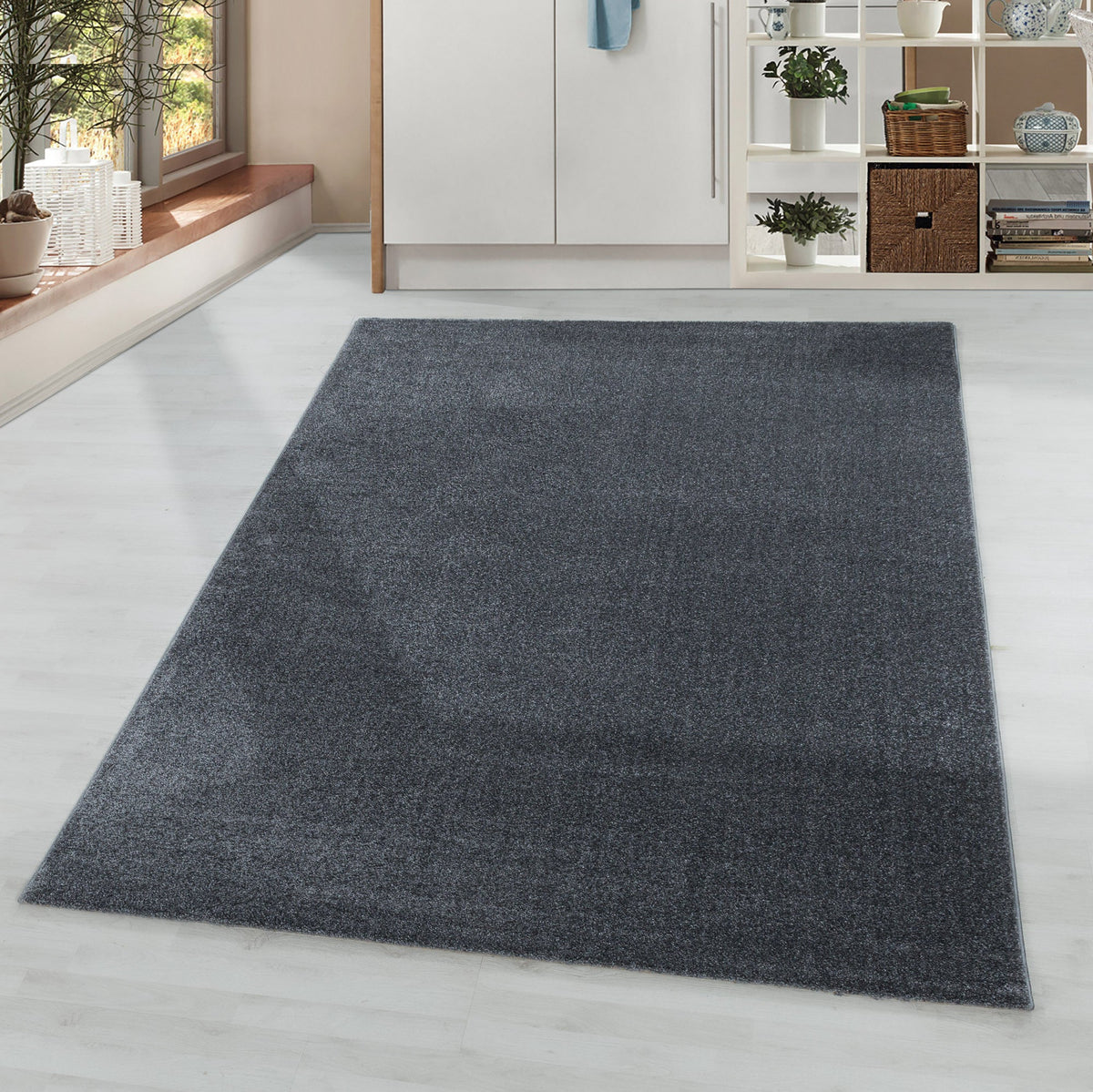 Kurzflor-Teppich im einfarbigen Design: schick und strapazierfähig