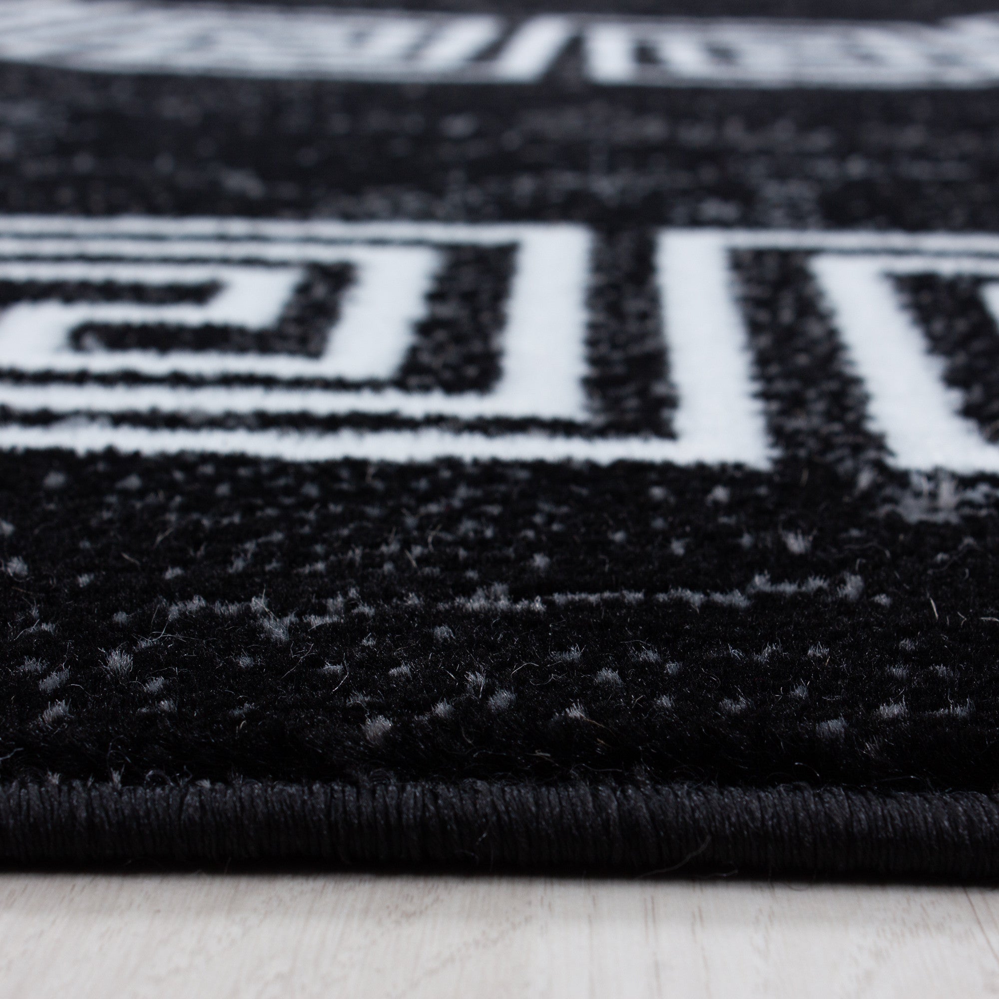 Kurzflor-Teppich Hochwertige Materialien für Langlebigkeit