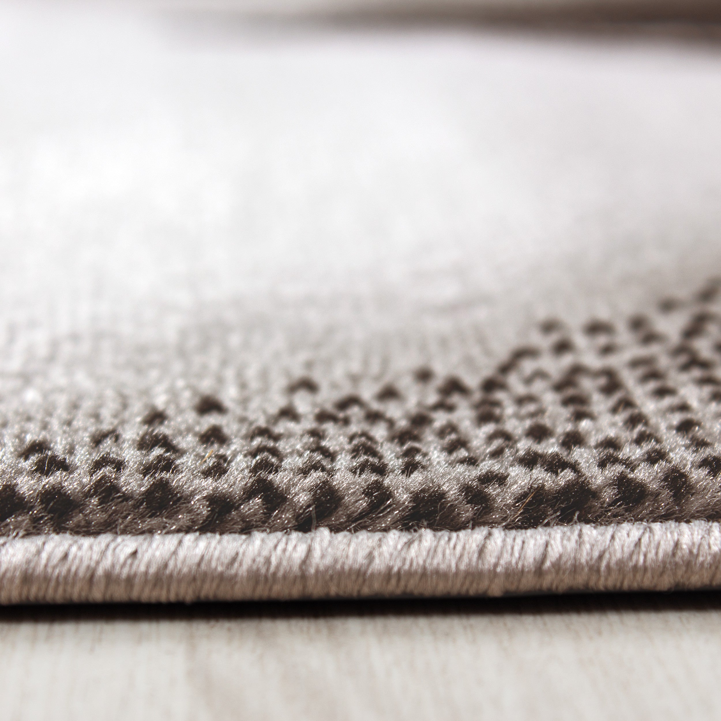 Kurzflor-Teppich für stilvolle abstrakte Akzente