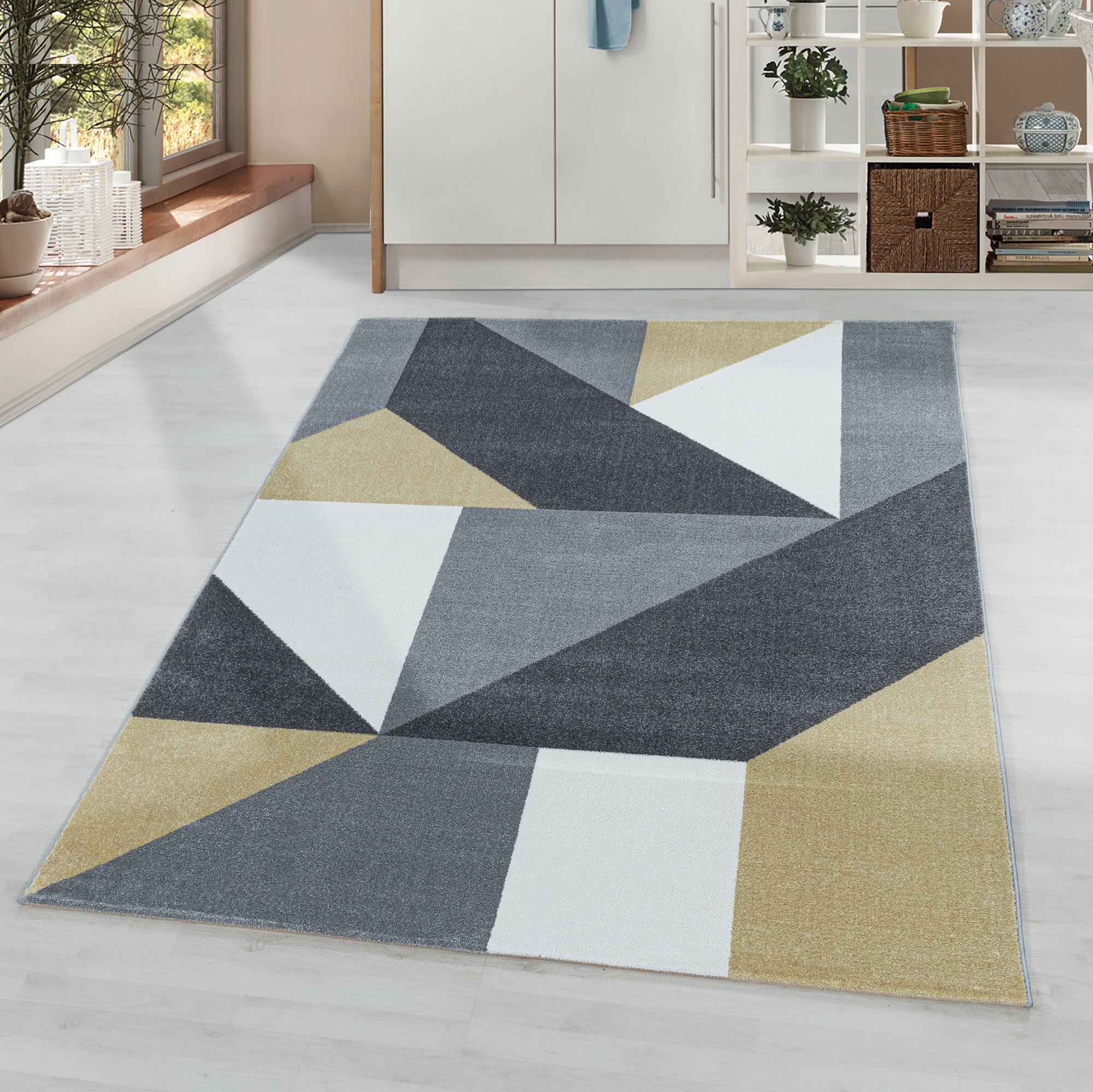 Kurzflor-Teppich fürs Wohnzimmer im moderen Stil