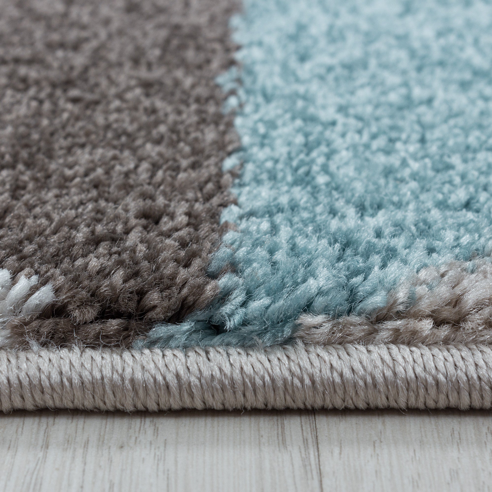 Kurzflor-Teppich modern und stilvoll für dein Zuhause