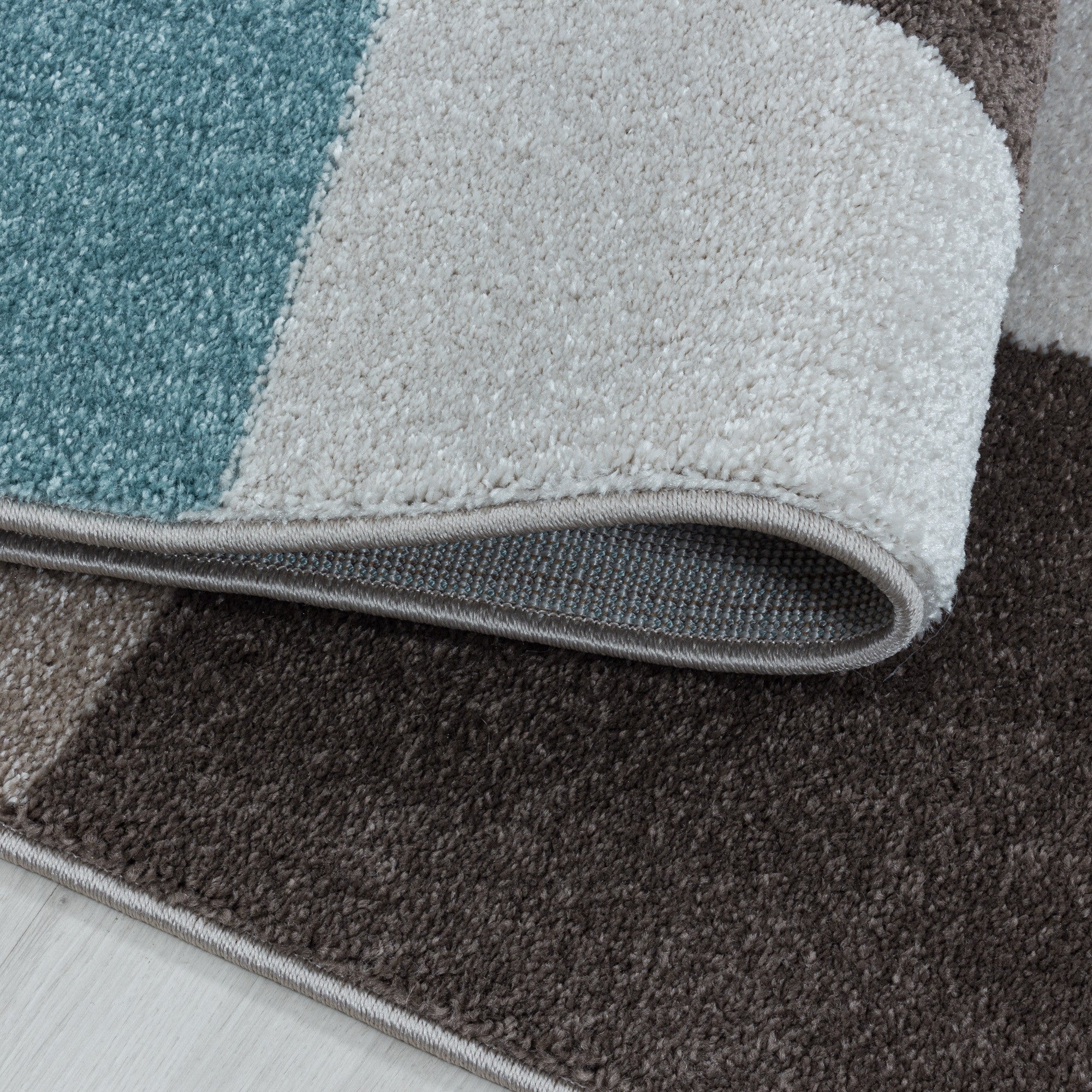 Kurzflor-Teppich modern und stilvoll für dein Zuhause