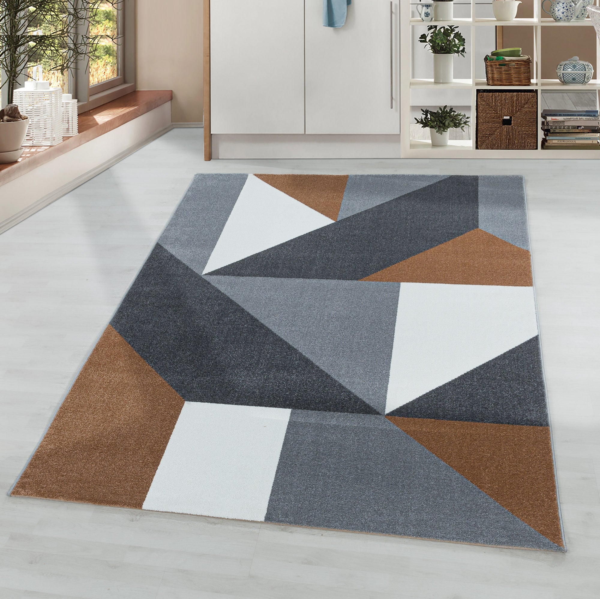 Kurzflor-Teppich fürs Wohnzimmer im moderen Stil