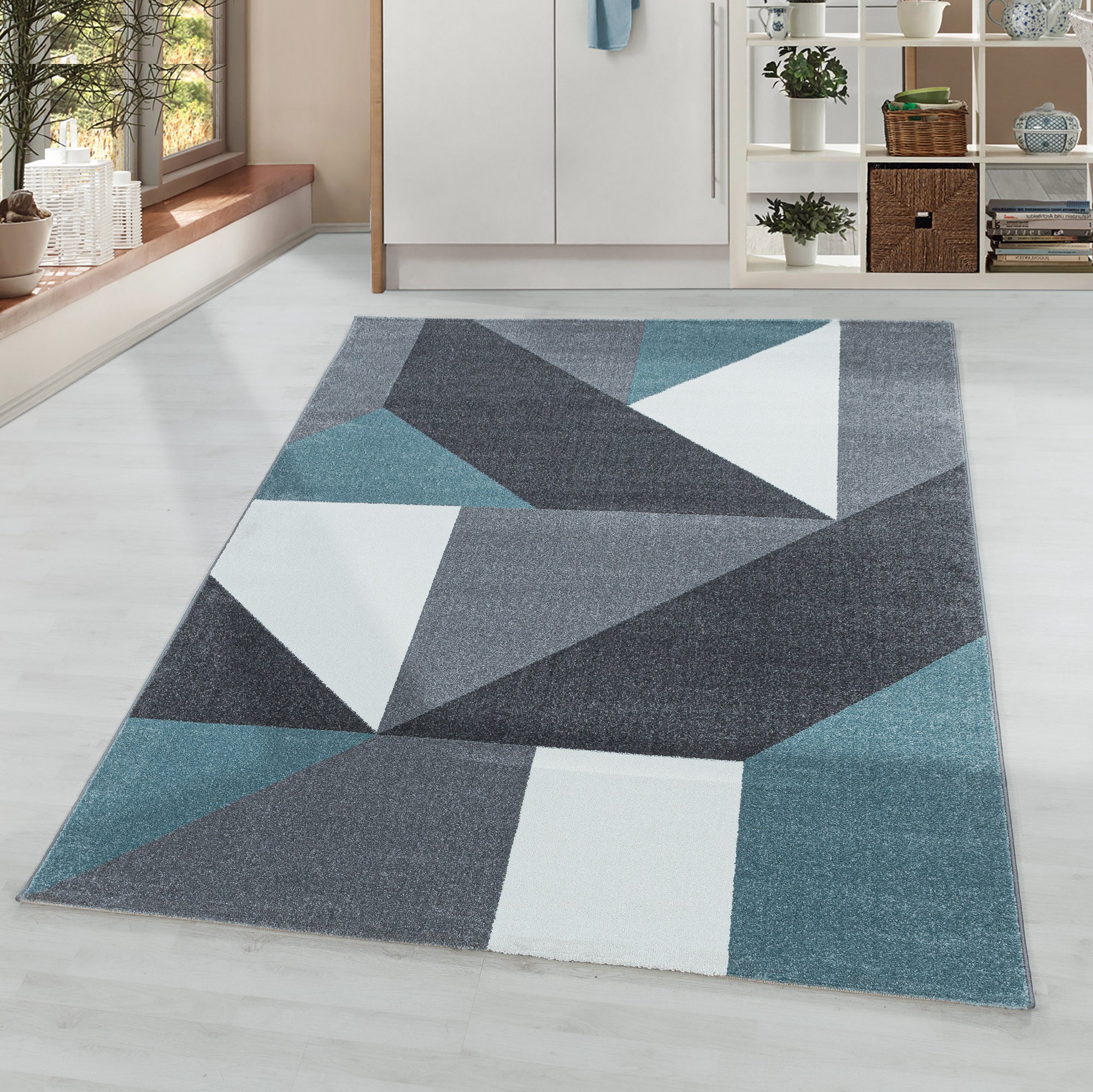 Kurzflor-Teppich fürs Wohnzimmer im moderen Stil