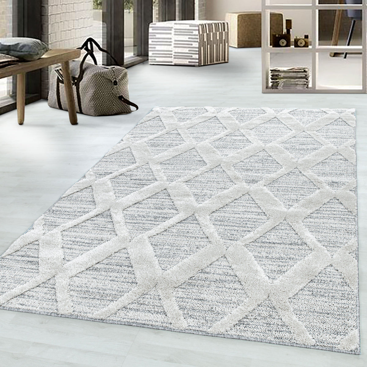 Hochflor-Teppich sehr elegant hellgrau
