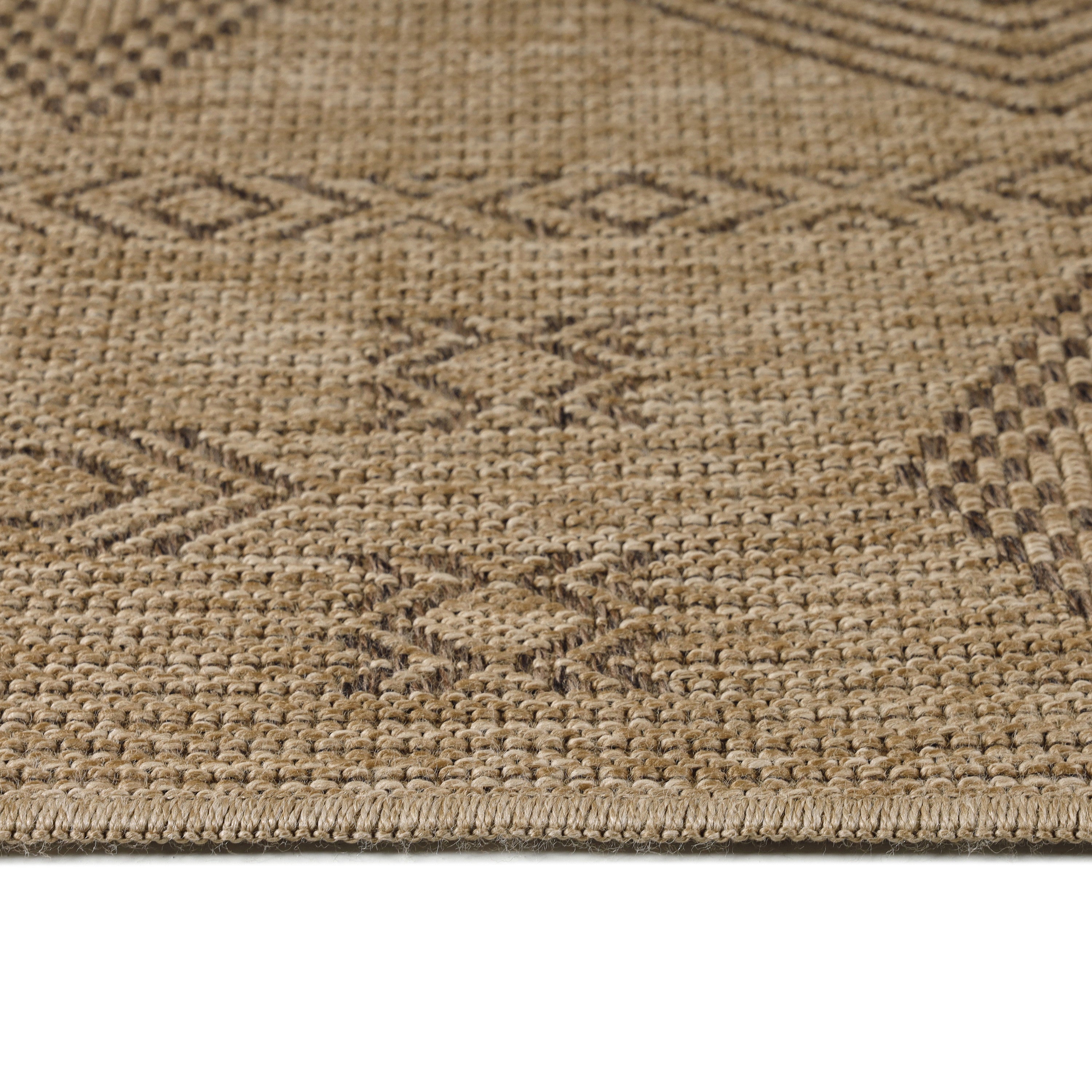 Outdoor-Teppich: inspirierend mit frischen Mustern