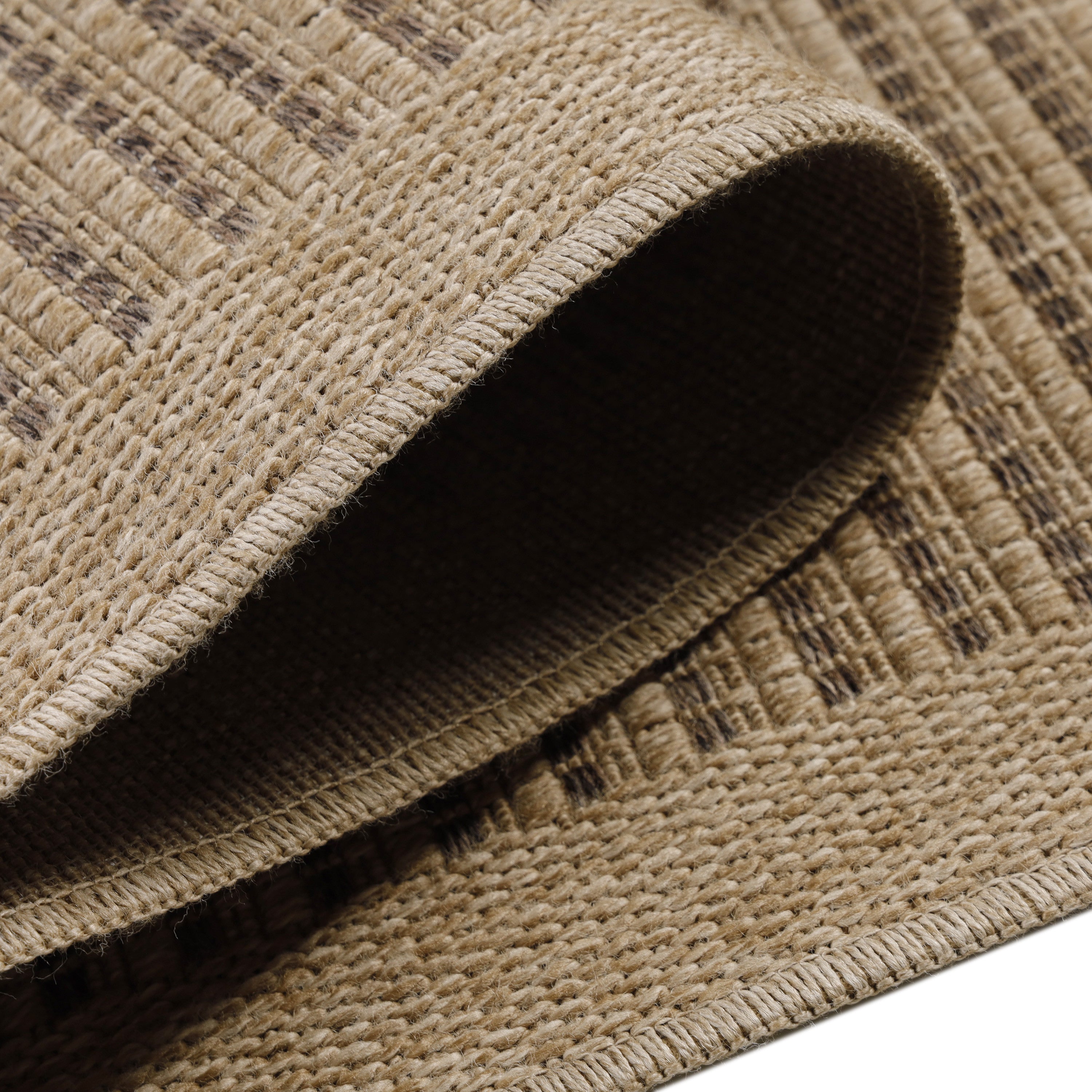 Outdoor-Teppich: schick und zeitlos