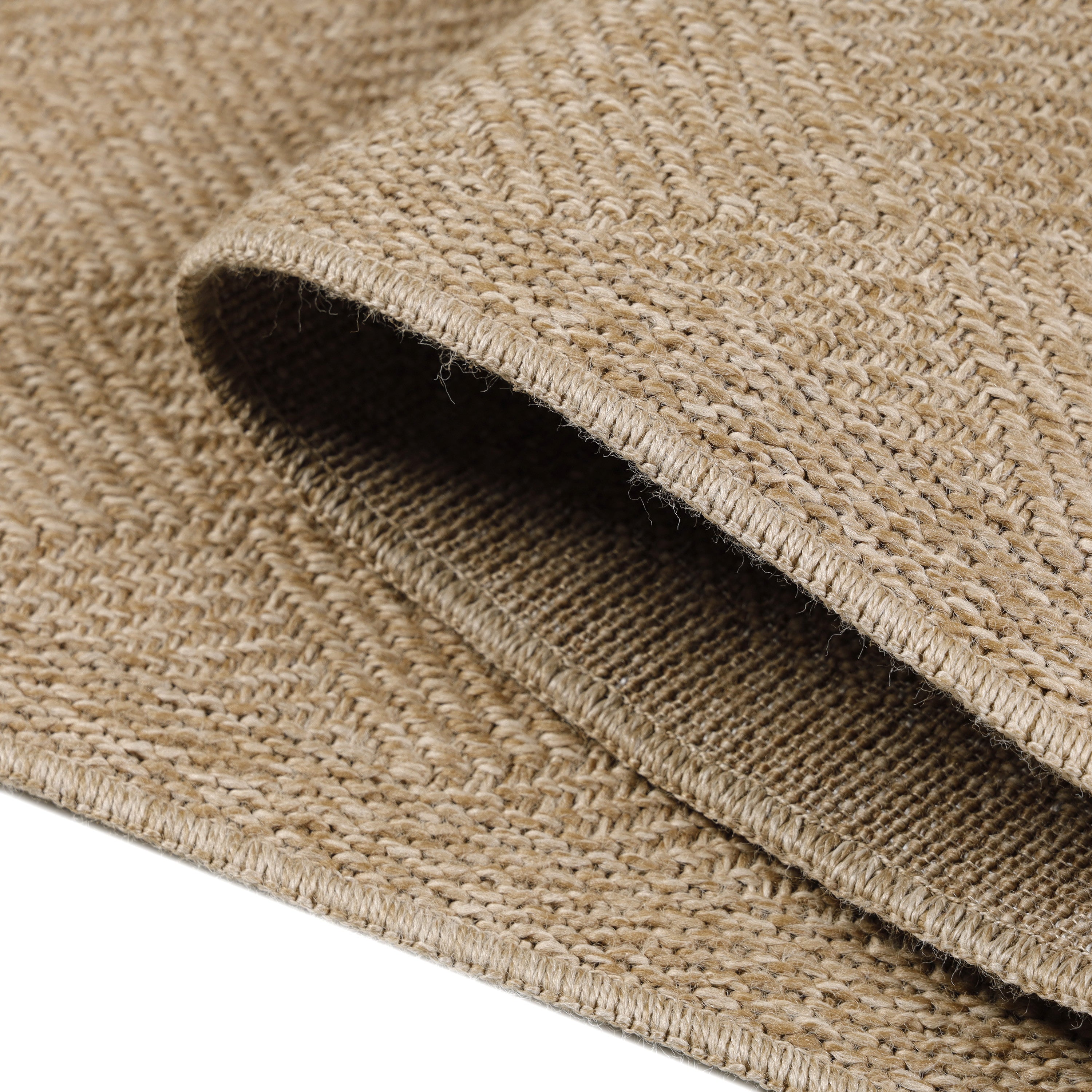 Outdoor-Teppich: robust gegen Witterungseinflüsse