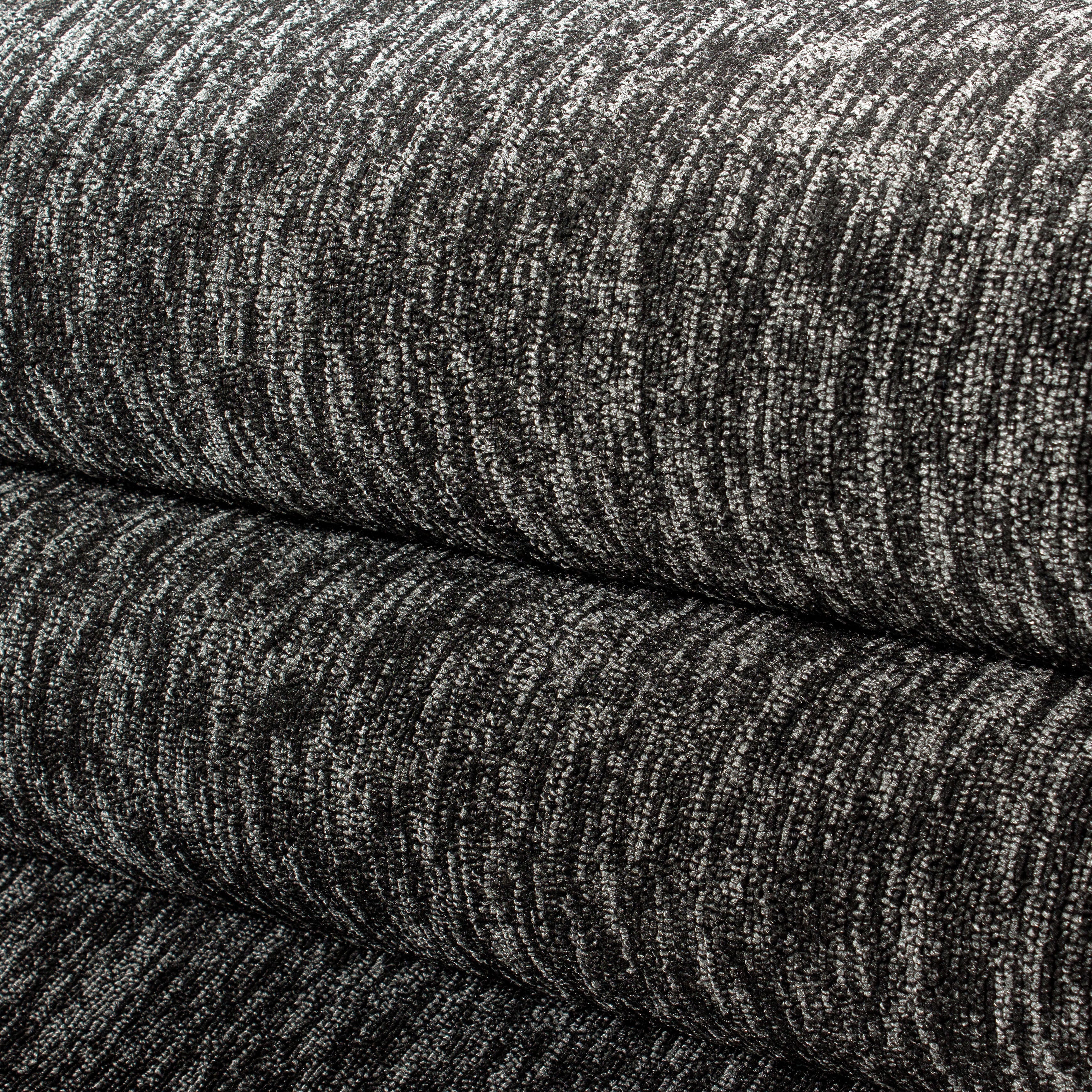 Kurzflor-Teppich im einfarbigen Design: modern und stilvoll