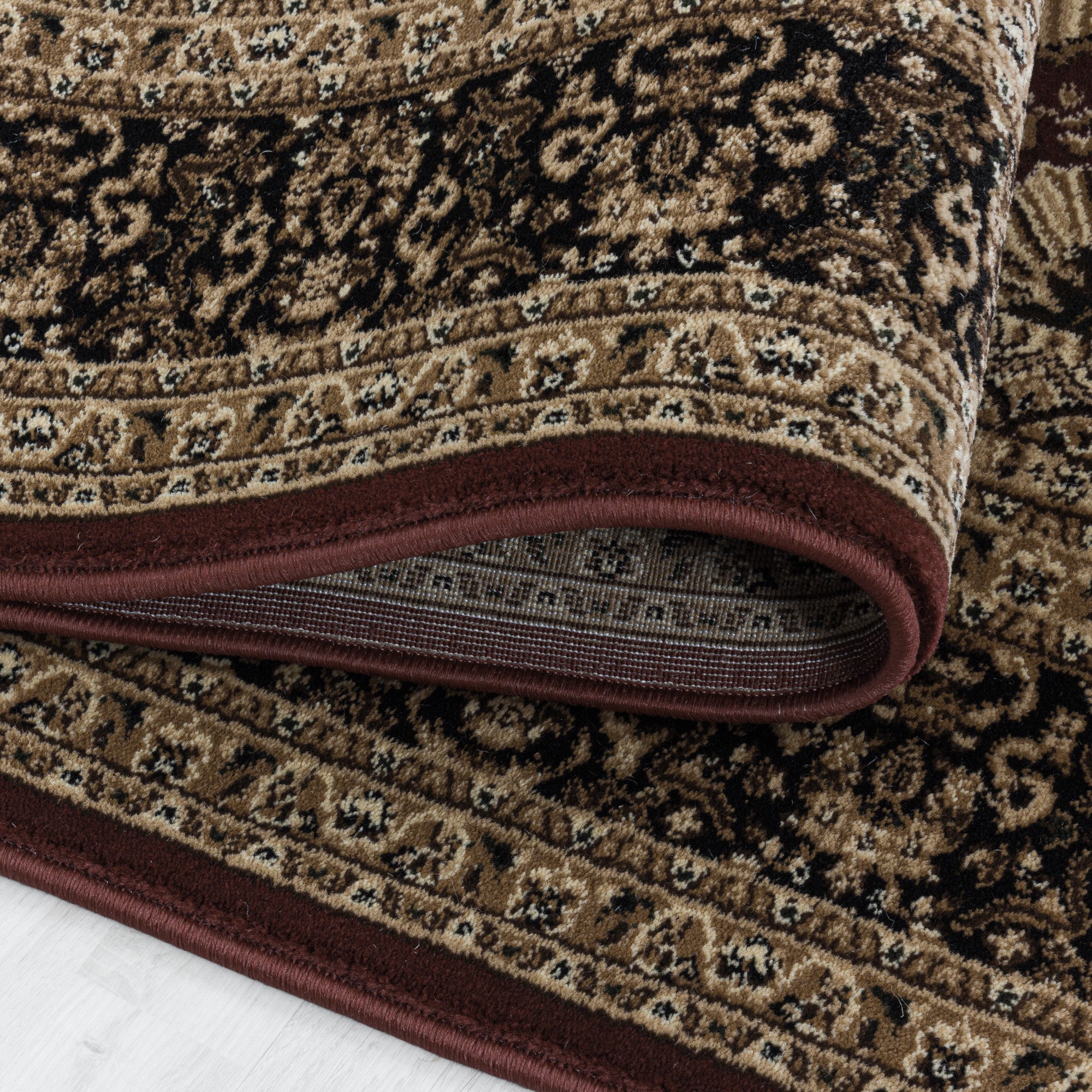 Kurzflor-Teppich im Orient Design: elegant und gemütlich