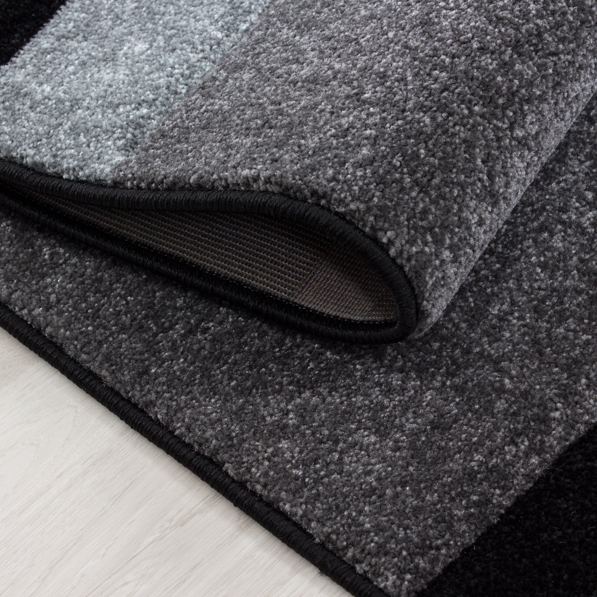 Kurzflor-Teppich Flauschig und pflegeleicht