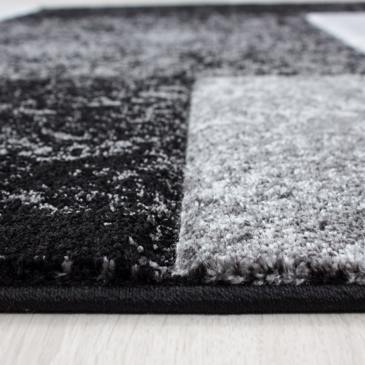 Design 1330 Schwarz Rechteckig