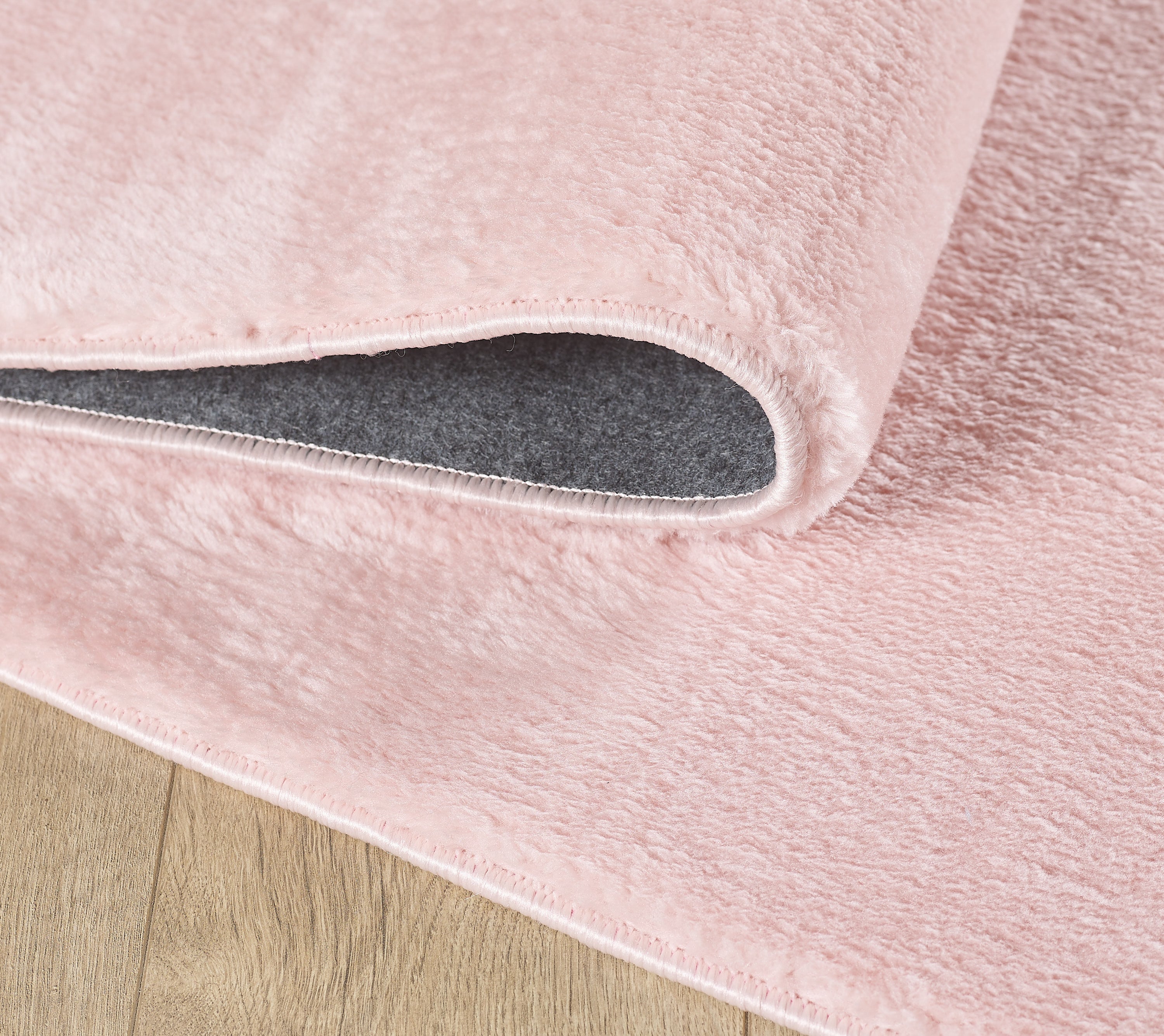 Waschbarer Teppich: Einfarbig für jeden Raum