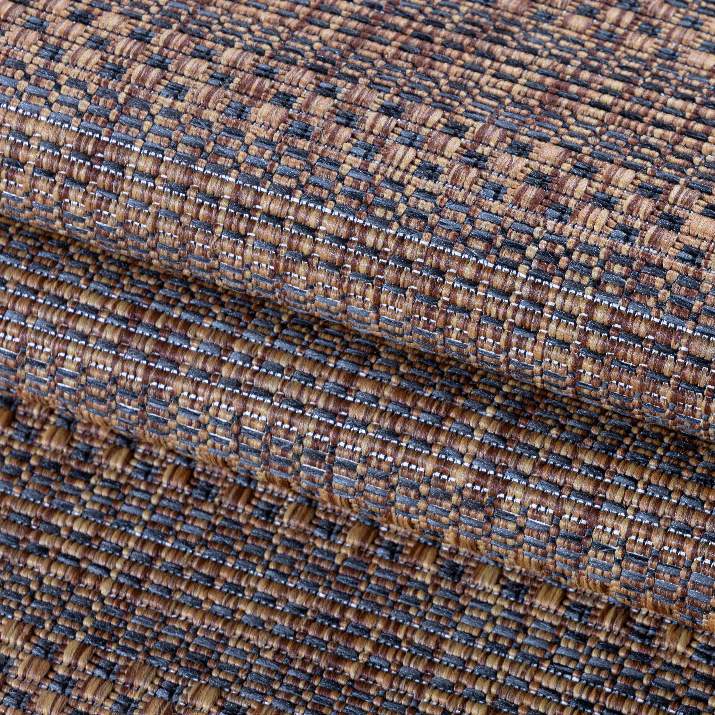 Outdoor-Teppich: strapazierfähig für aktive Familien