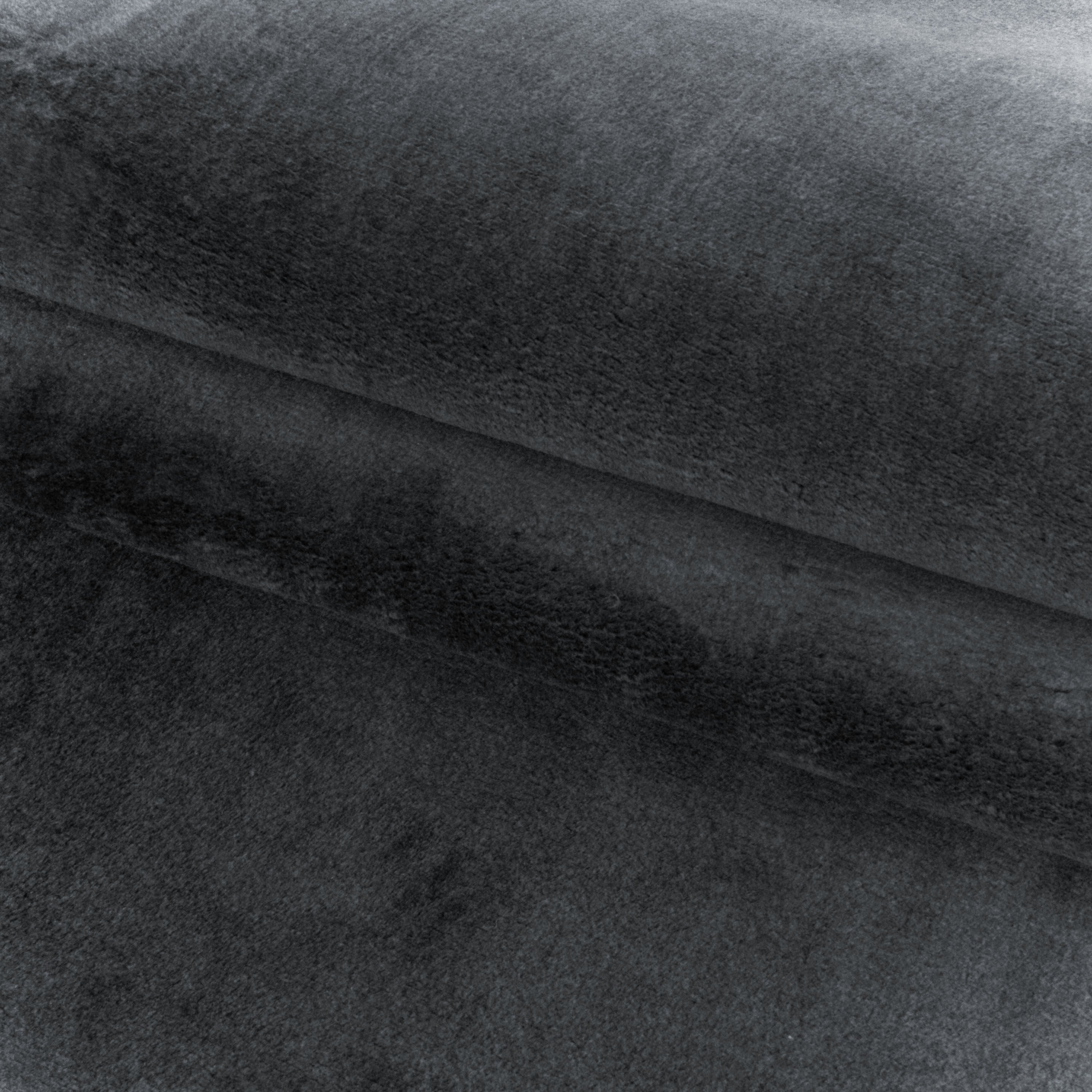 Kurzflor-Teppich im einfarbigen Design: weich und pflegeleicht