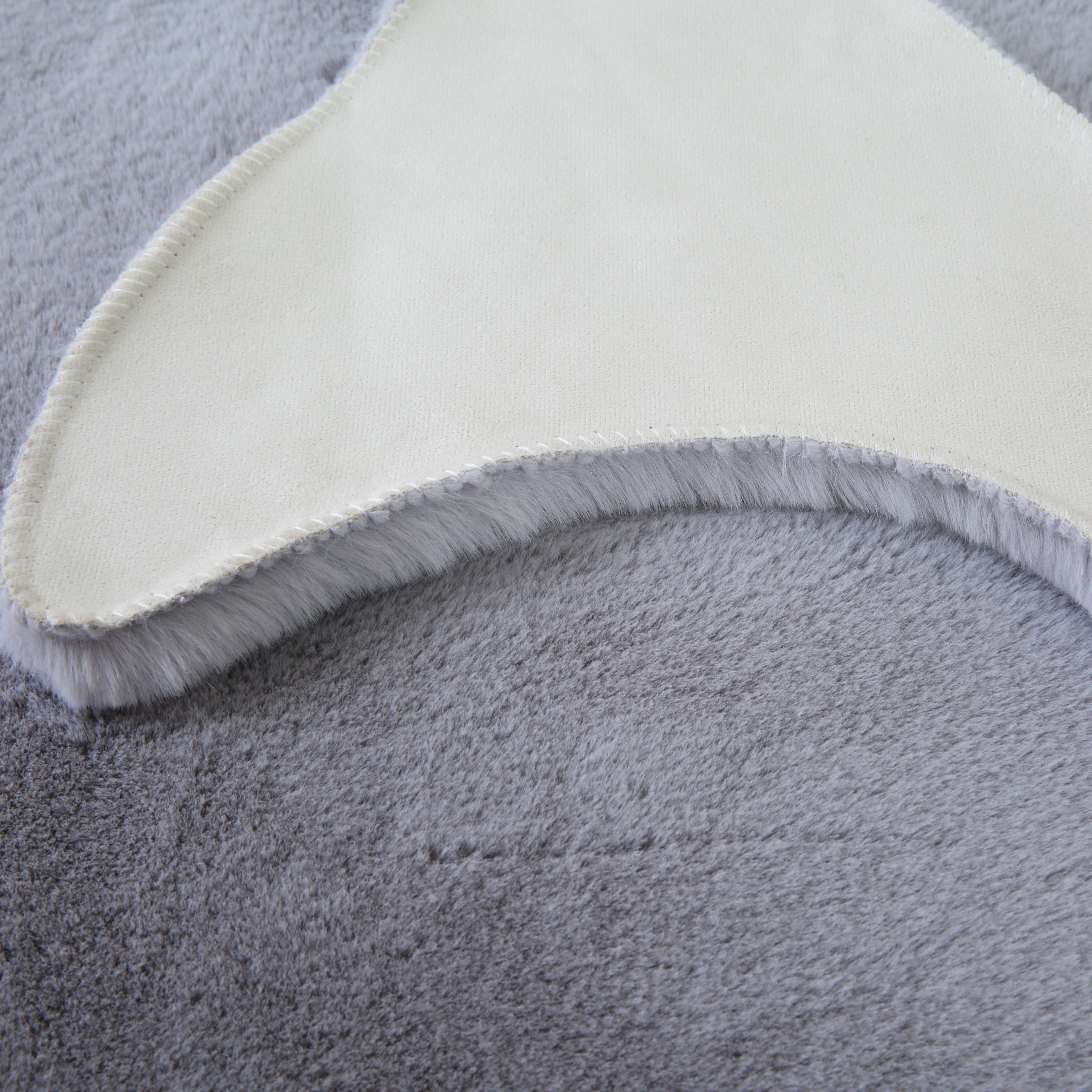 Kinder-Teppich im niedlichen Wal Design verschiedene Farben