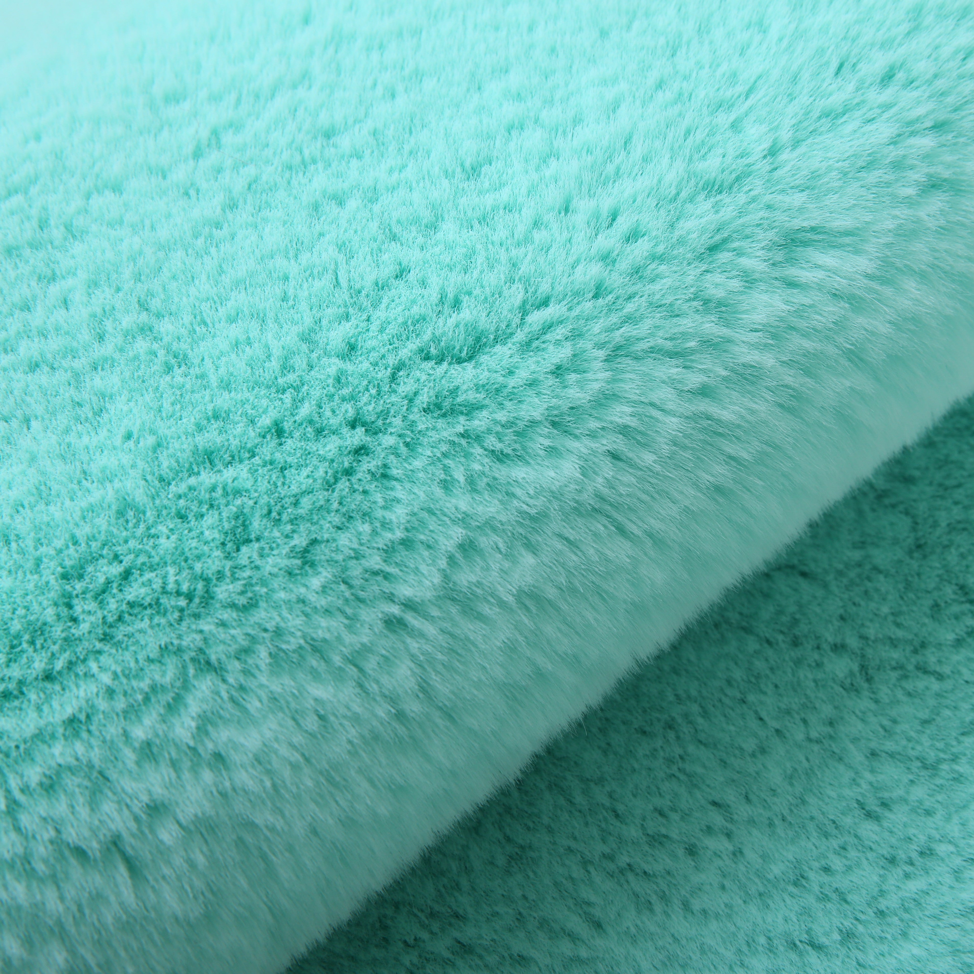 Kinder Teppich Kinderzimmer für Jungs und Mädchen weich Herz Form bunt aus Regenbogen Fußball UVM. aus Polyester