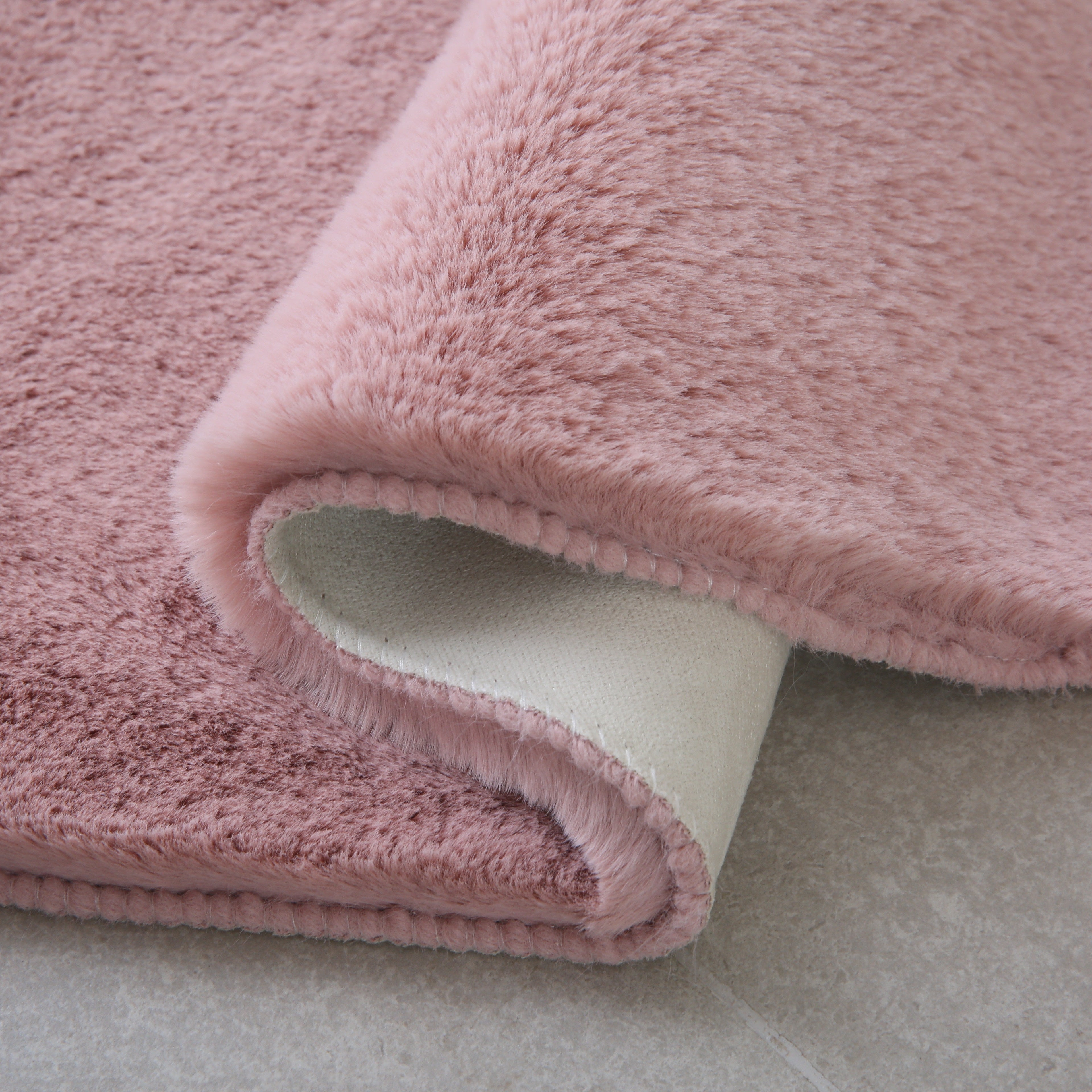 Kinder Teppich Kinderzimmer für Jungs und Mädchen weich Herz Form bunt aus Regenbogen Fußball UVM. aus Polyester