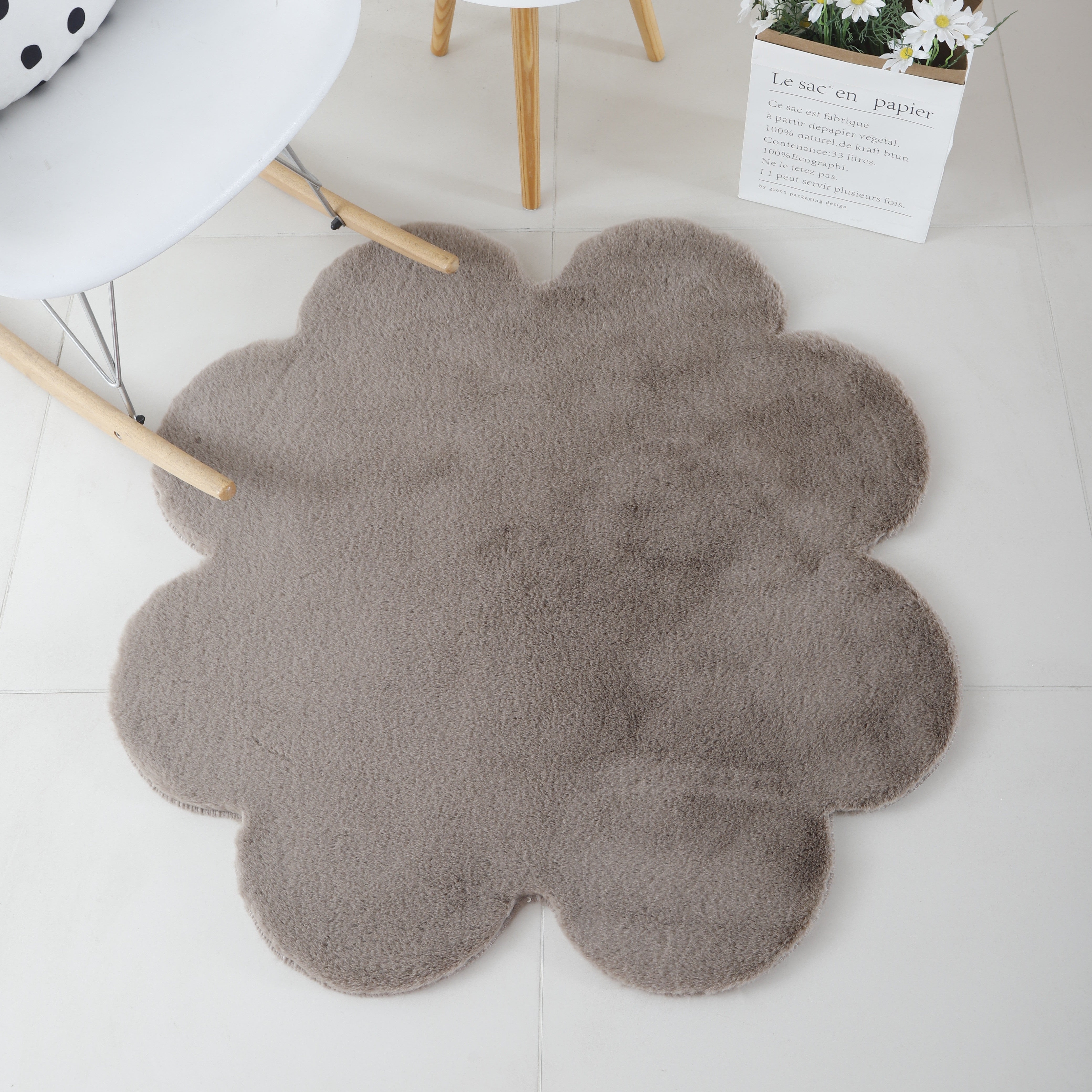 Kinder-Teppich Kleeblatt Form in verschiedenen Farben