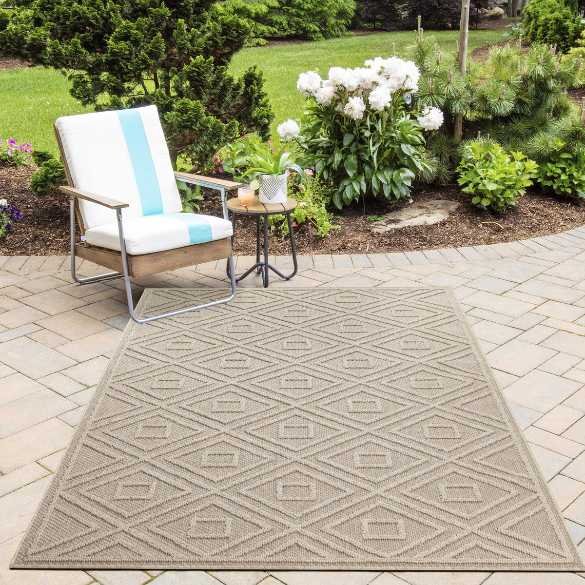 Outdoor-Teppich: langlebig und stylish